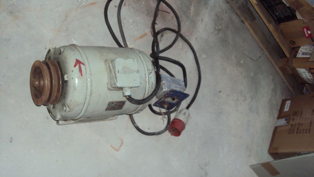 Motor Elétrico RABOR c/interruptor