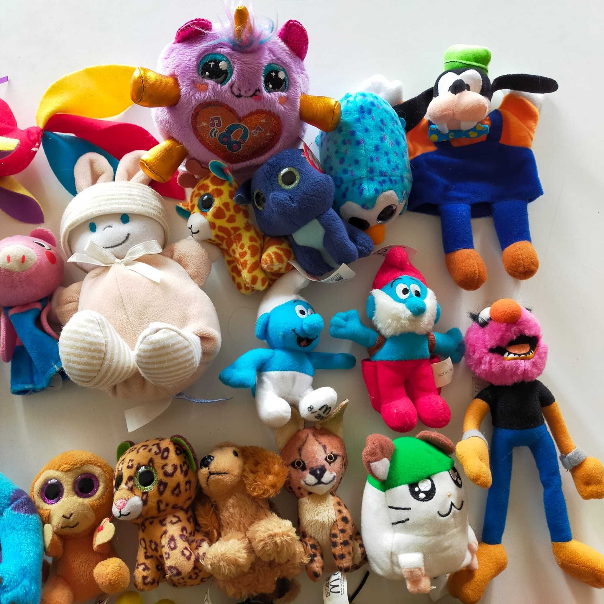 Conjunto de 30 peluches