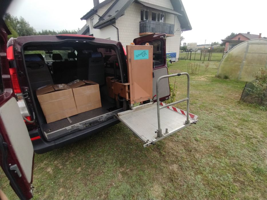 Winda bus dla niepełnosprawnych bus  Schwartz lift