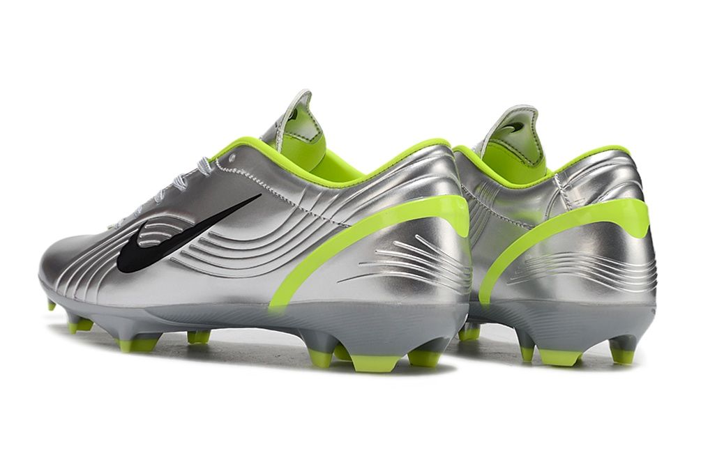 Nike Mercurial R9
