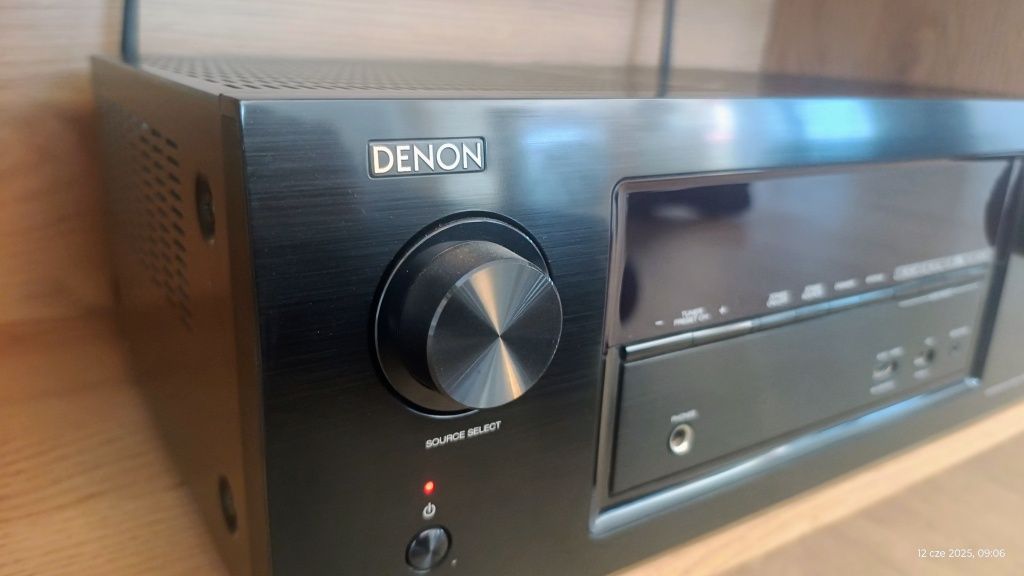 Wzmacniacz Denon AVR-X2300W