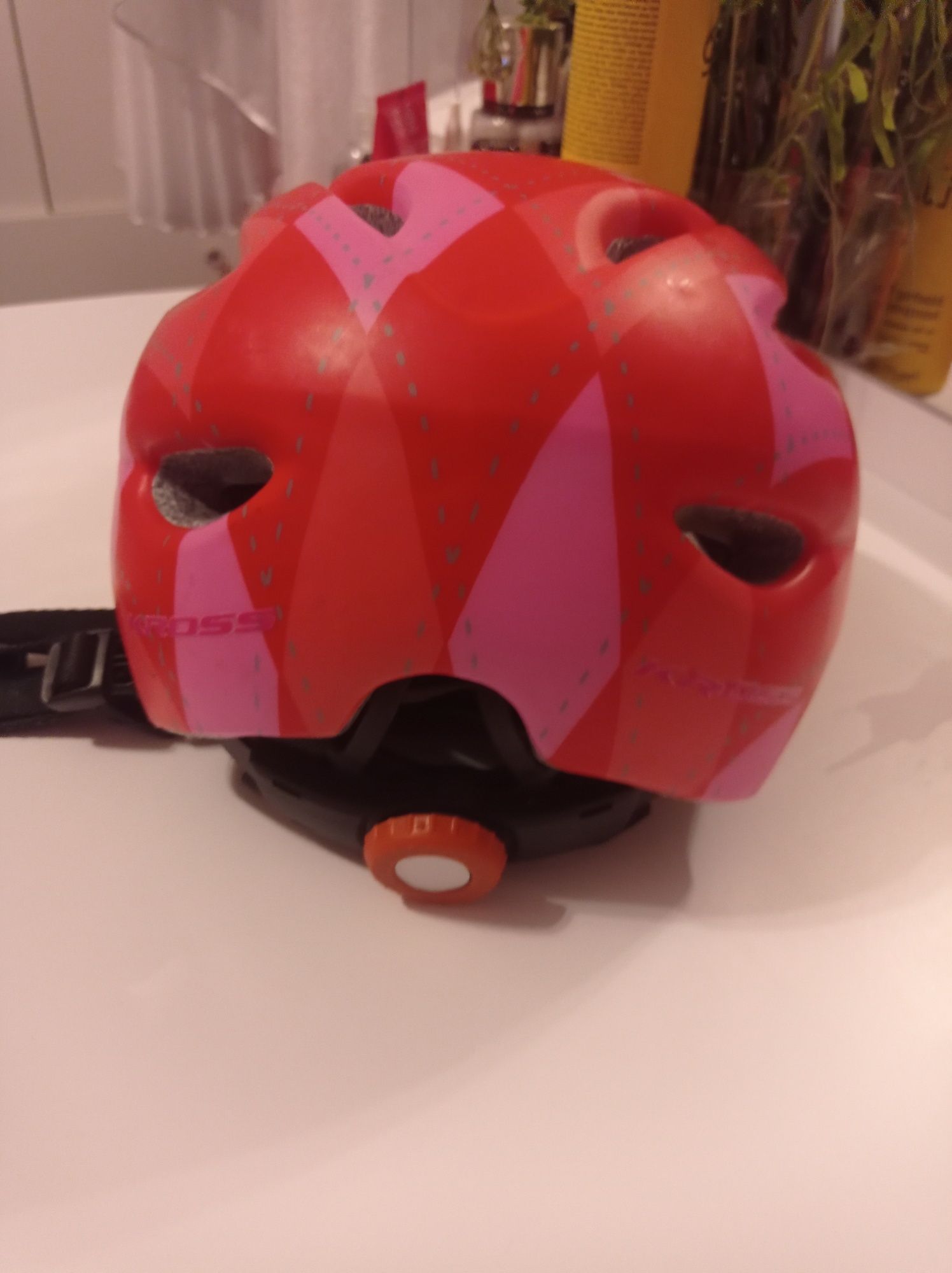 Nowy Kask rowerowy