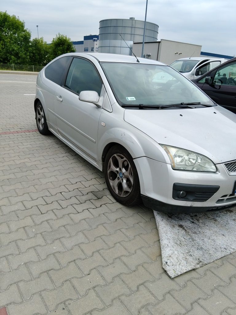 Ford Focus mk 2 uszkodzony