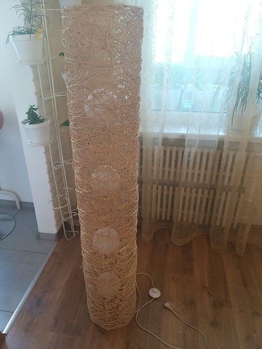Напольная лампа торшер ротанг