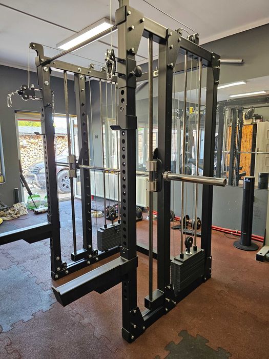 HATOR Klatka 80x80x3 + brama + suwnica smitha / siłownia