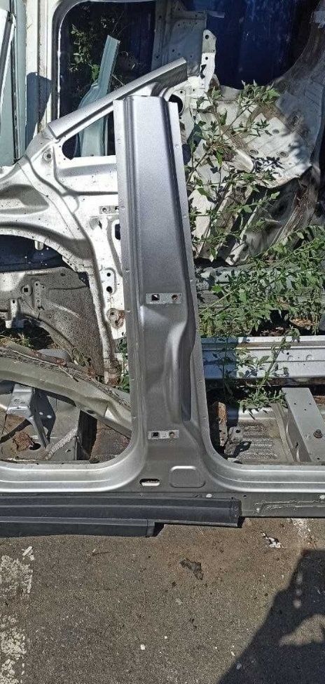 Четверть перед право FV6Z16055A ,стойка,  крыша Ford C-Max MK2 13-18