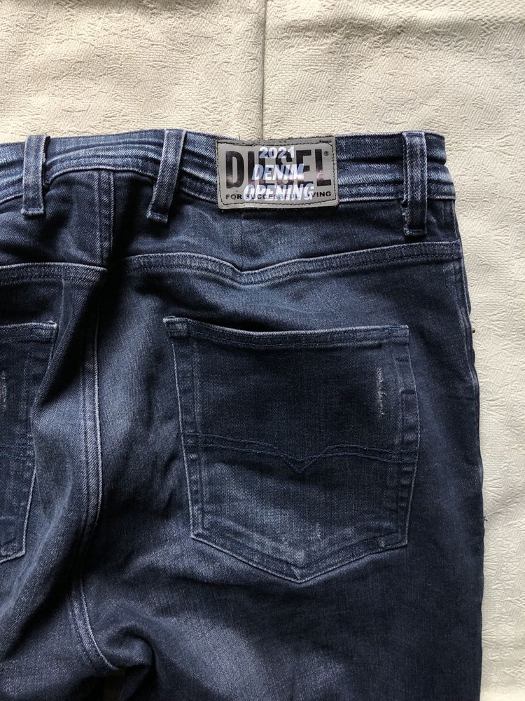 Чоловічі джинси Diesel Industry