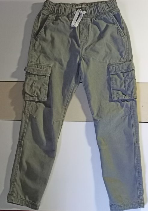 Spodnie H&M roz. 134 ogłoszenie aktualne