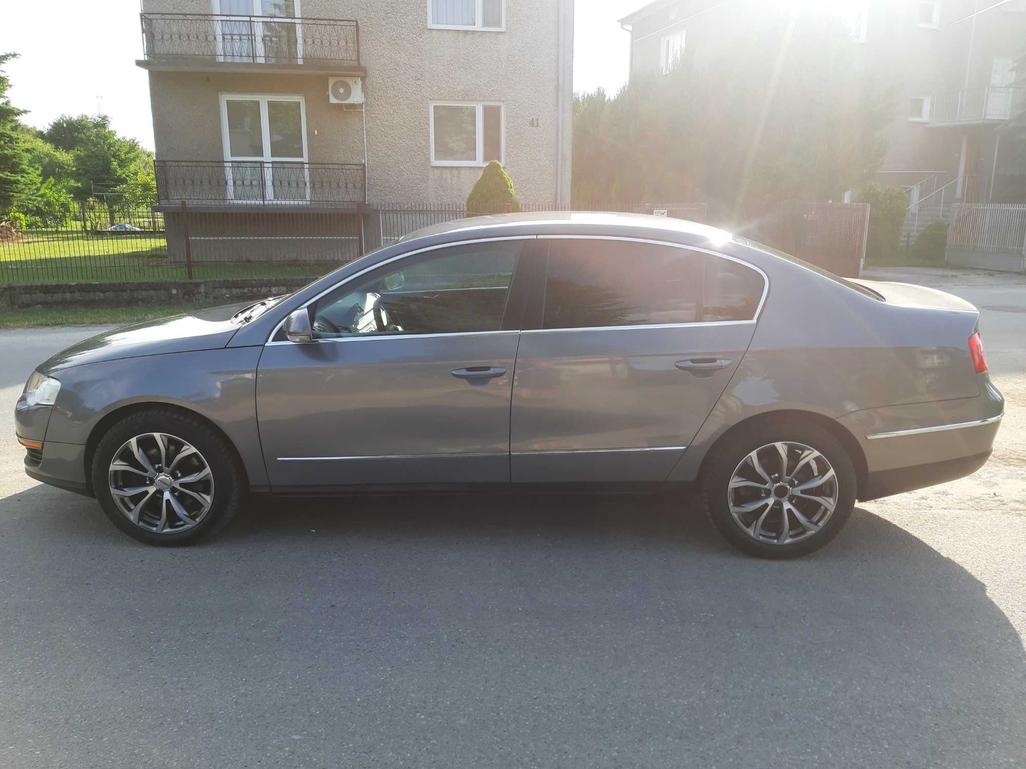 Volkswagen Passat 2.0 FSI 2008rok