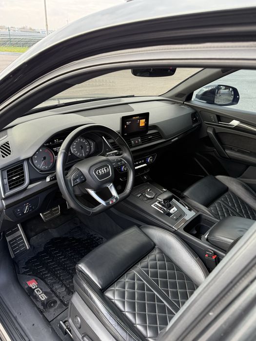 Audi SQ 5 2018 года 3.0 бензин АКПП