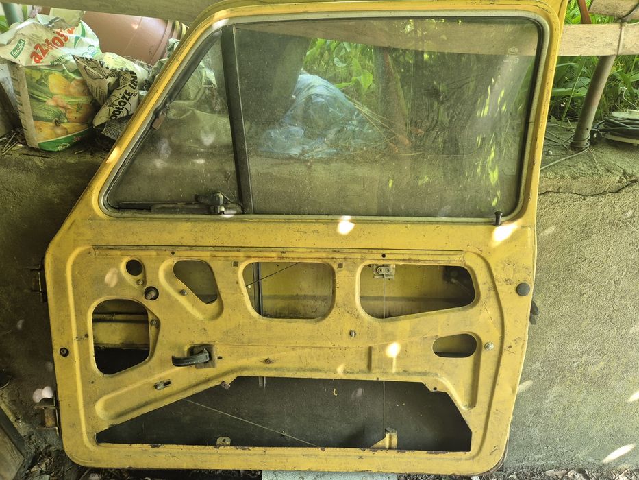 Drzwi prawe fiat 126p