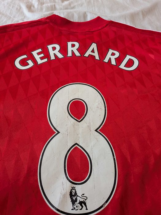 Camisola Liverpool Home 2010/12 - Gerrard Vintage Autêntica