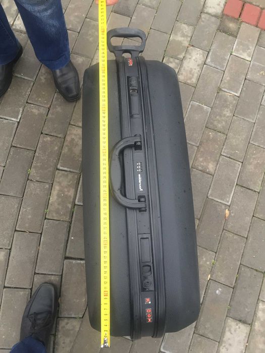 Чемодан на колесах Луцк