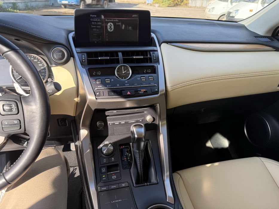 Lexus NX-200 2019р.