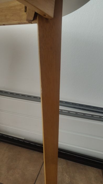 Stół okrągły biały