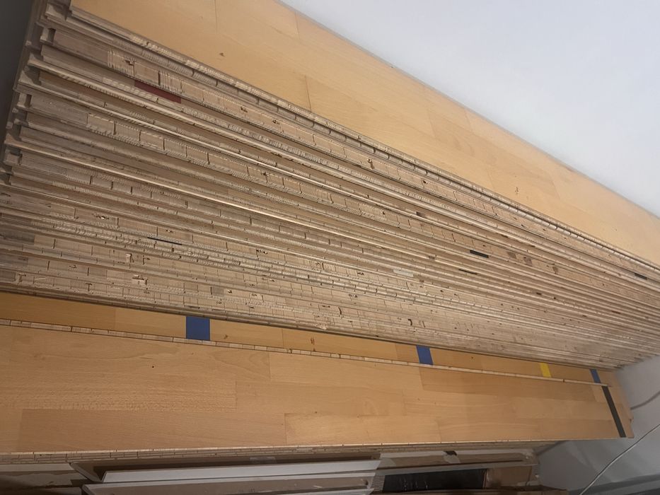 Deska trojwarstwowa  buk 43 m2