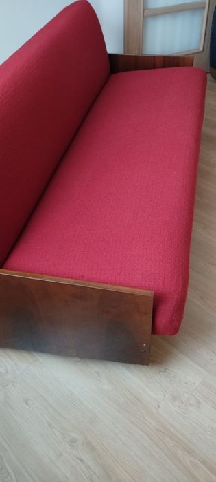 Rozkładana wersalka, kanapa