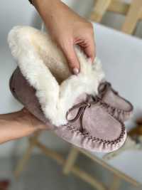 UGG Australia Мокасини USA Alena пудрові 37 38