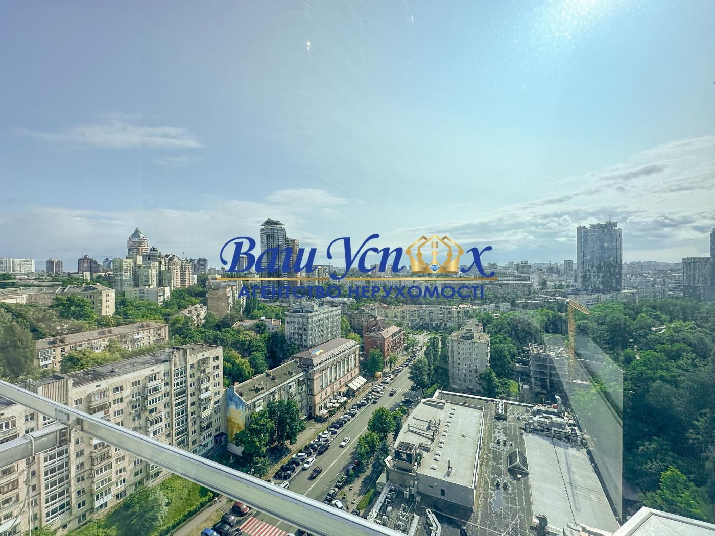 Продажа пентхауса с террасой в центре Киева.  ЖК Signature