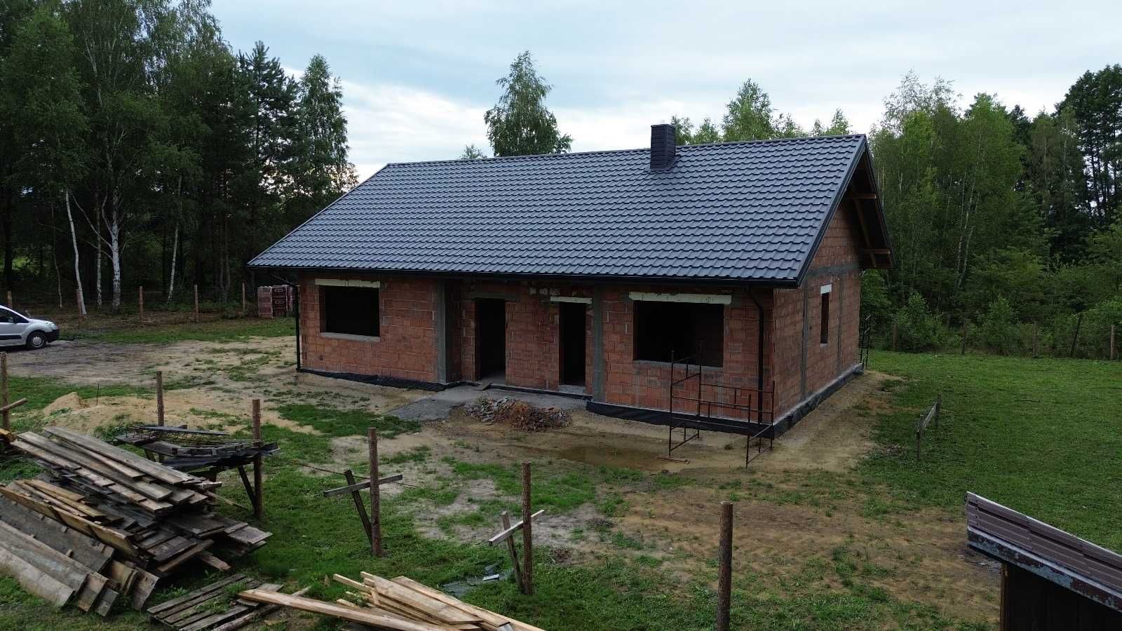 Dom jednorodzinny, stan surowy zamknięty + wszystkie media