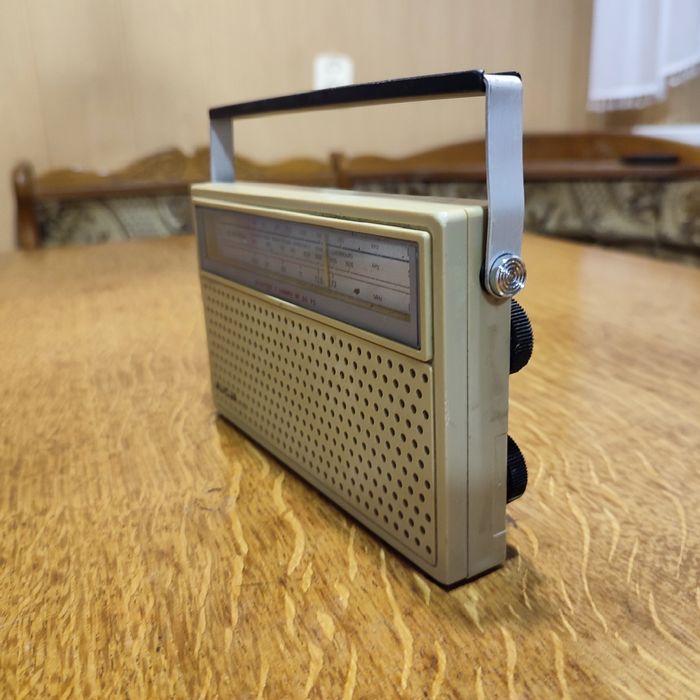 Stare radio unitra Alicja R-202