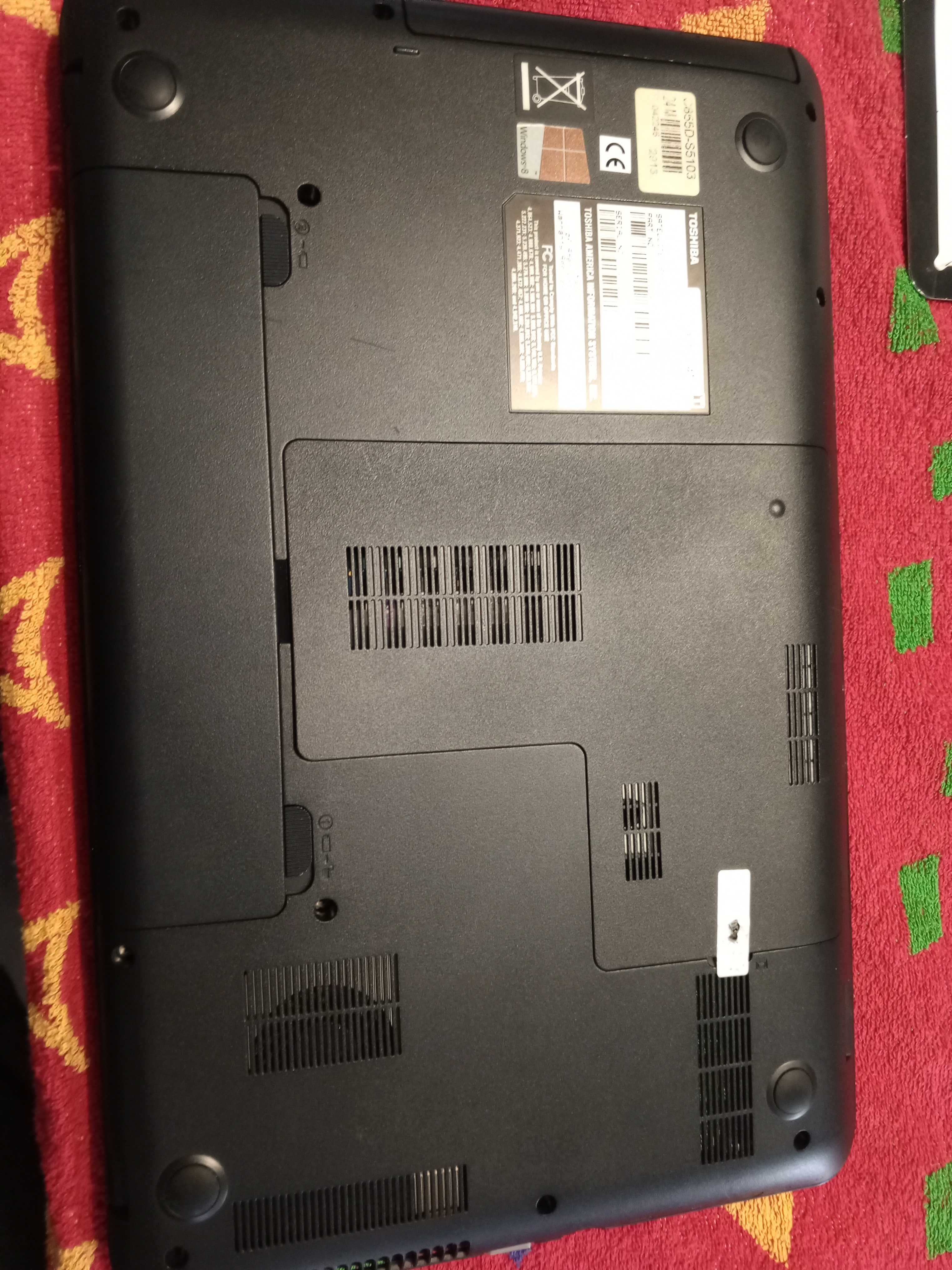 Laptop Toshiba satelliteC855D_S5103