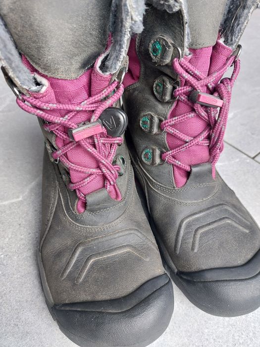 Śniegowce Keen rozm.39 24,5 cm