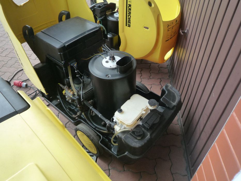 KARCHER HDS 855 CI na gorącą wodę - myjka ciśnieniowa