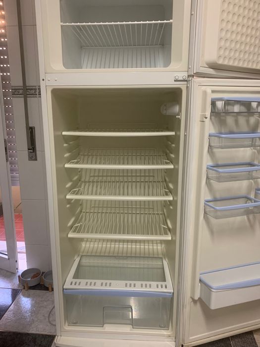 Frigorífico  como novo