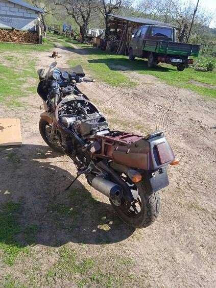 Kawasaki GPZ 1000 rx części lagi zawieszenie głowica gaźniki silnik