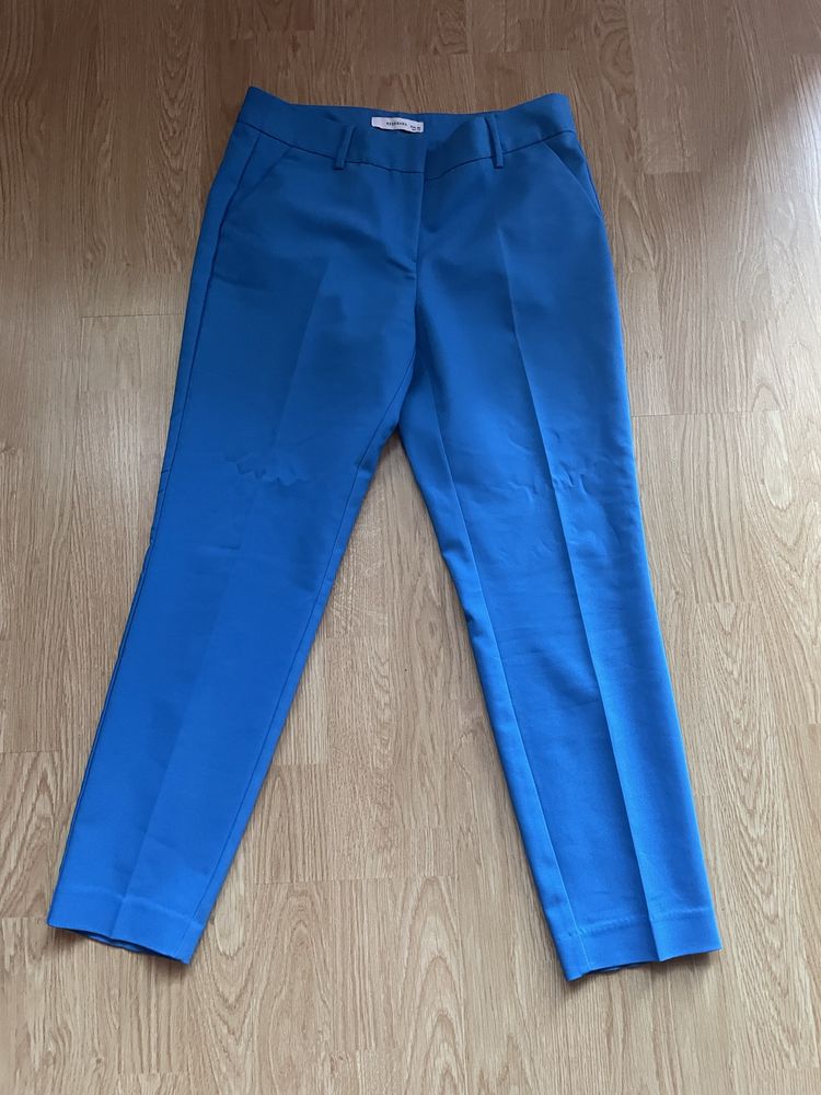 Spodnie z materialu  40