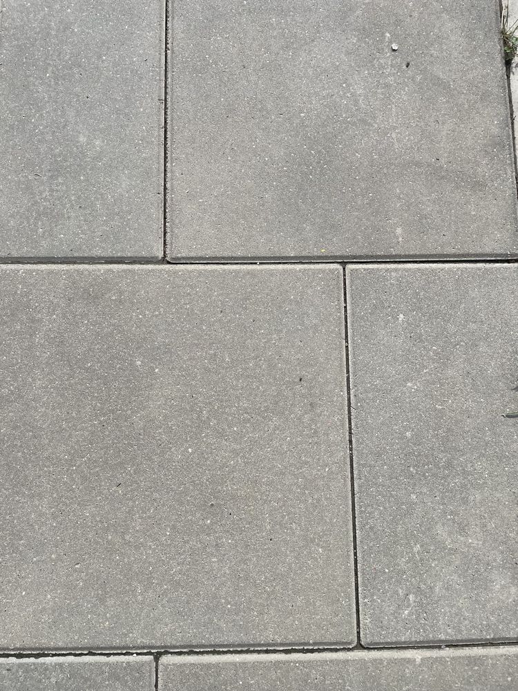 Płyty chodnikowe 50x50x7 rozbiorkowe uzywane