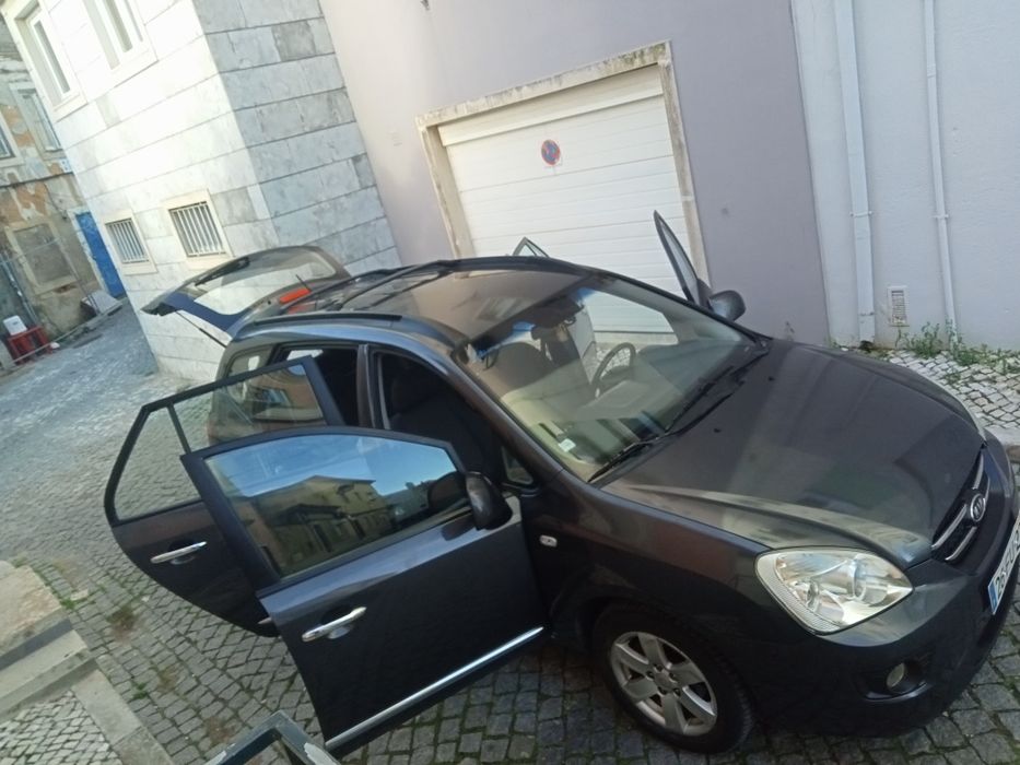 Kia Carens CRDI sete lugares diesel