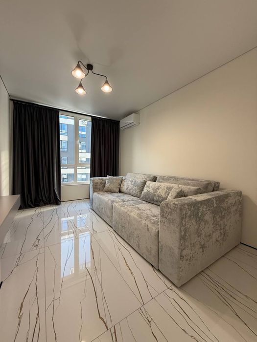 Компактна 2кім квартира в закритому популярному ЖК Комфорт Парк