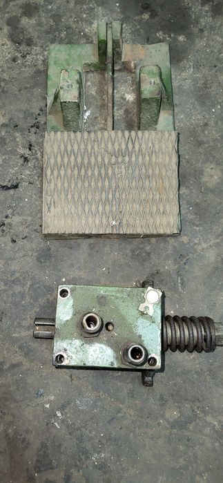 заклепочник колодок