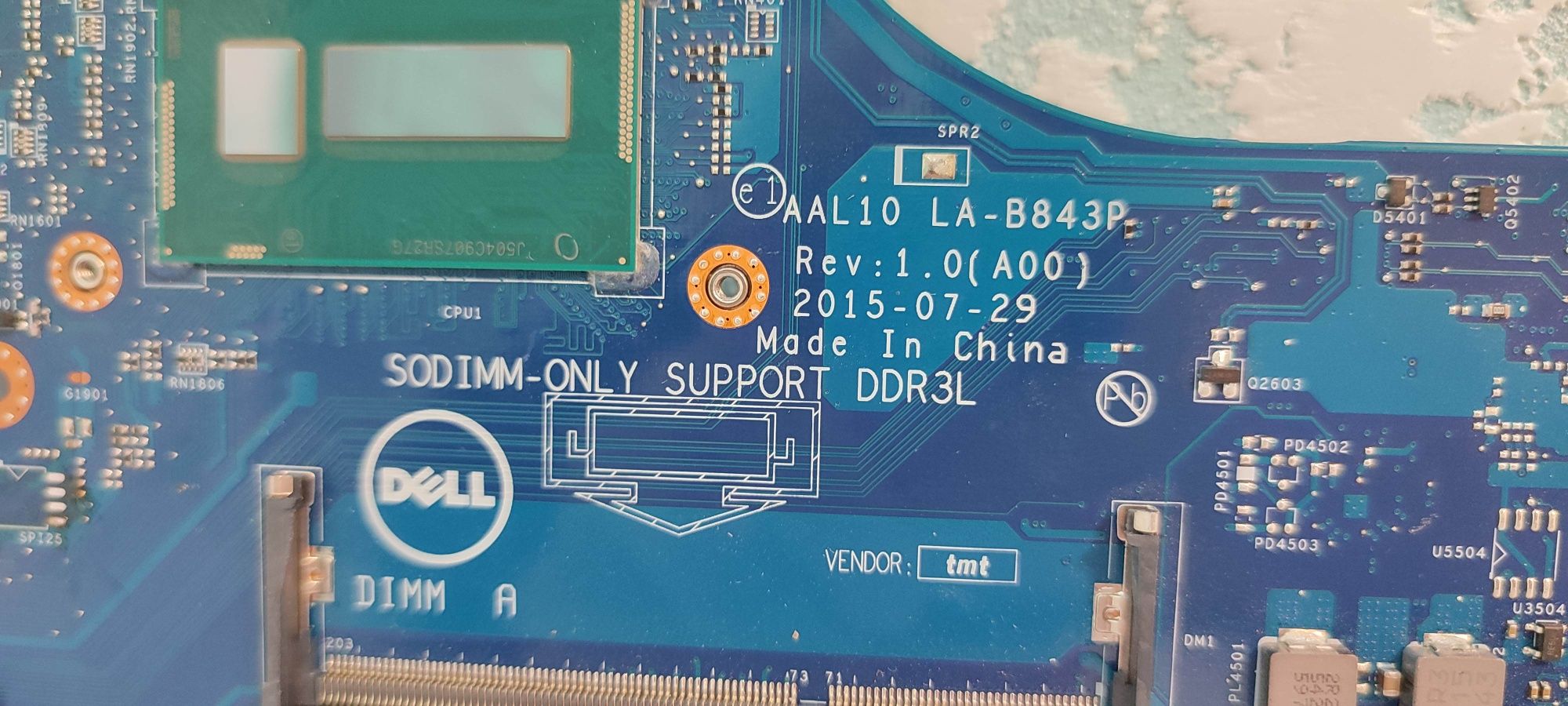 Материнська плата з DELL Inspirion 15 5000 Series
