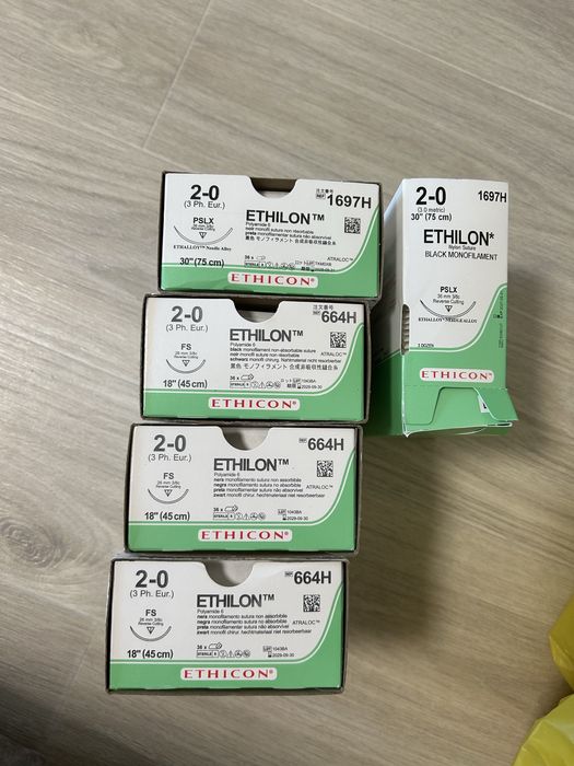 Шовный материал новый