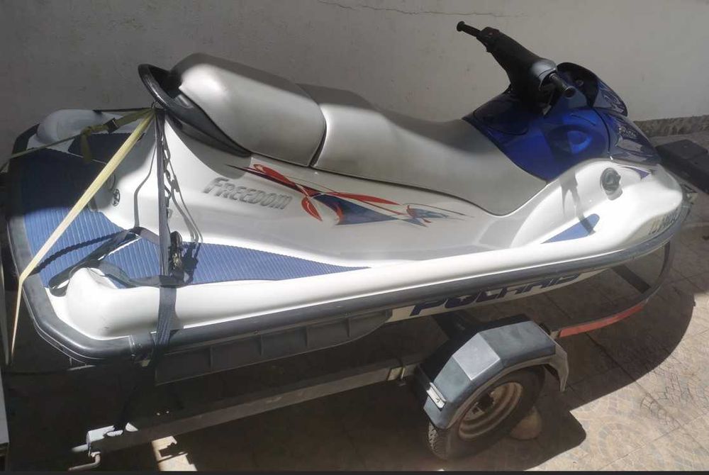 Mota de Água Polaris Freedom (Oferta bóia Jobe)