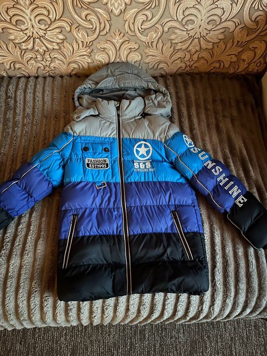 Продам дитячу курточку