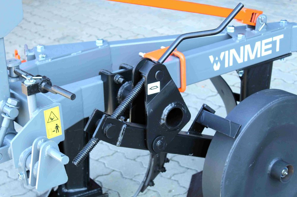 ПОСИЛЕНИЙ та ПОТУЖНИЙ Плуг навісний VINMET 2х20 вінмет ВЕЛИКЕ Колесо