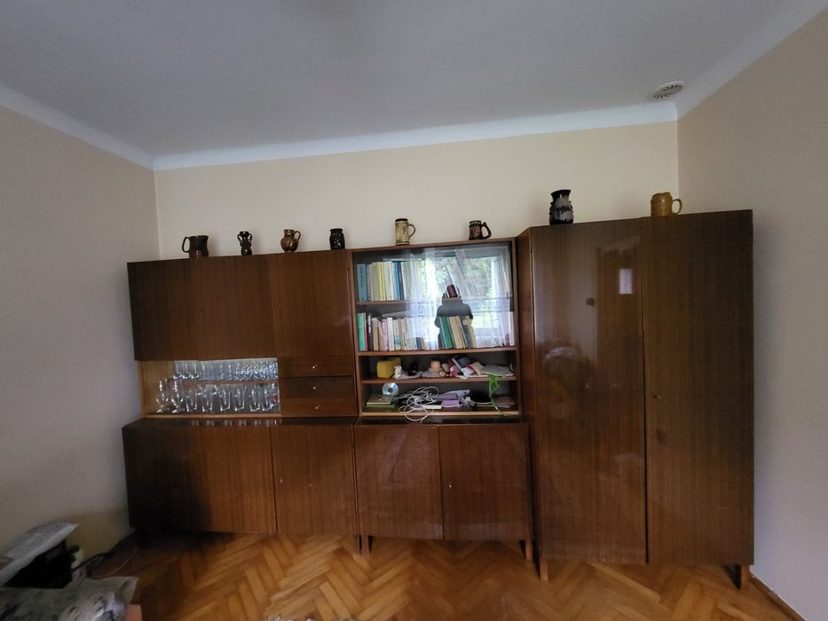 Meblościanka segment wysoki połysk z epoki PRL