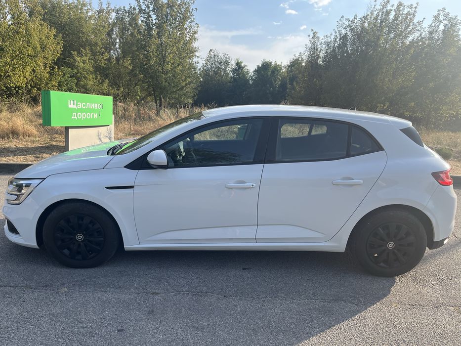 Renault Megan 4 1.5 до 30.11