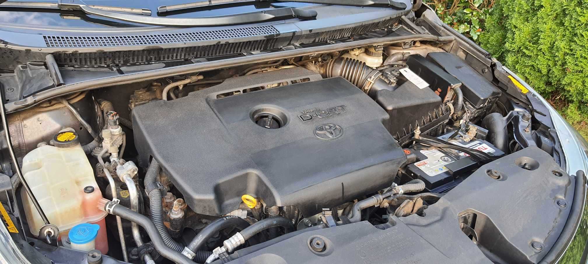 Toyota Avensis 2.2 DCAT 150KM / prywatny właściciel / zadbany