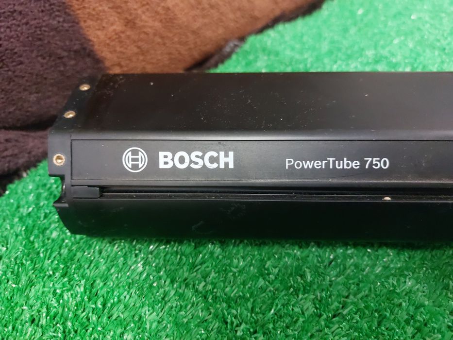 2.bateria rowerowa bosch powertube 750