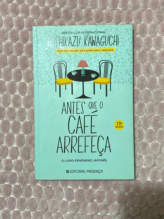 Livro “Antes que o café arrefeça”