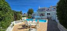 Algarve Carvoeiro para venda Moradia com 3 quartos e piscina aquecida,