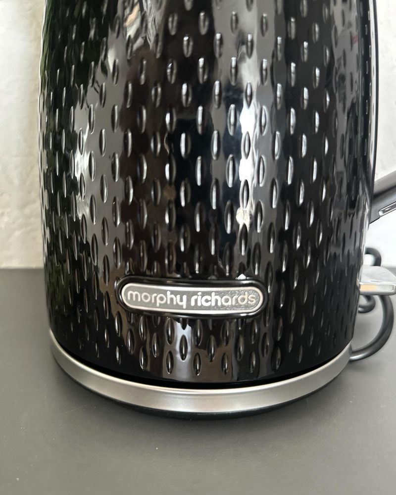 Електорочайник  Morphy Richards 1,7 л Verve Jug Black