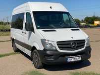 Автомобиль Mercedes-Benz Sprinter