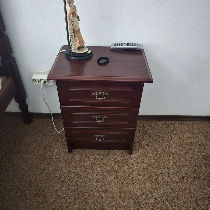 Mesas de cabeceira madeira maciça