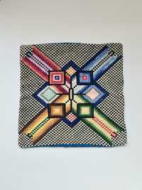 Poszewka na poduszkę ozdobna dekoracyjna kolorowa wyszywana handmade
